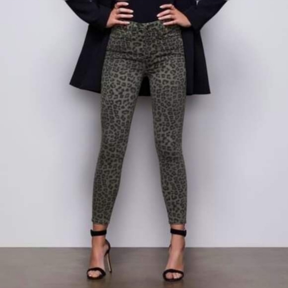 Good American Denim - Good American Good Waist High Rise Skinny Jean size 16 Olive Animal Print